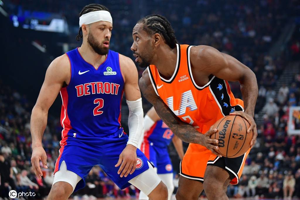 小卡55分平队史纪录哈登28+7 快船力克活塞迎4连胜